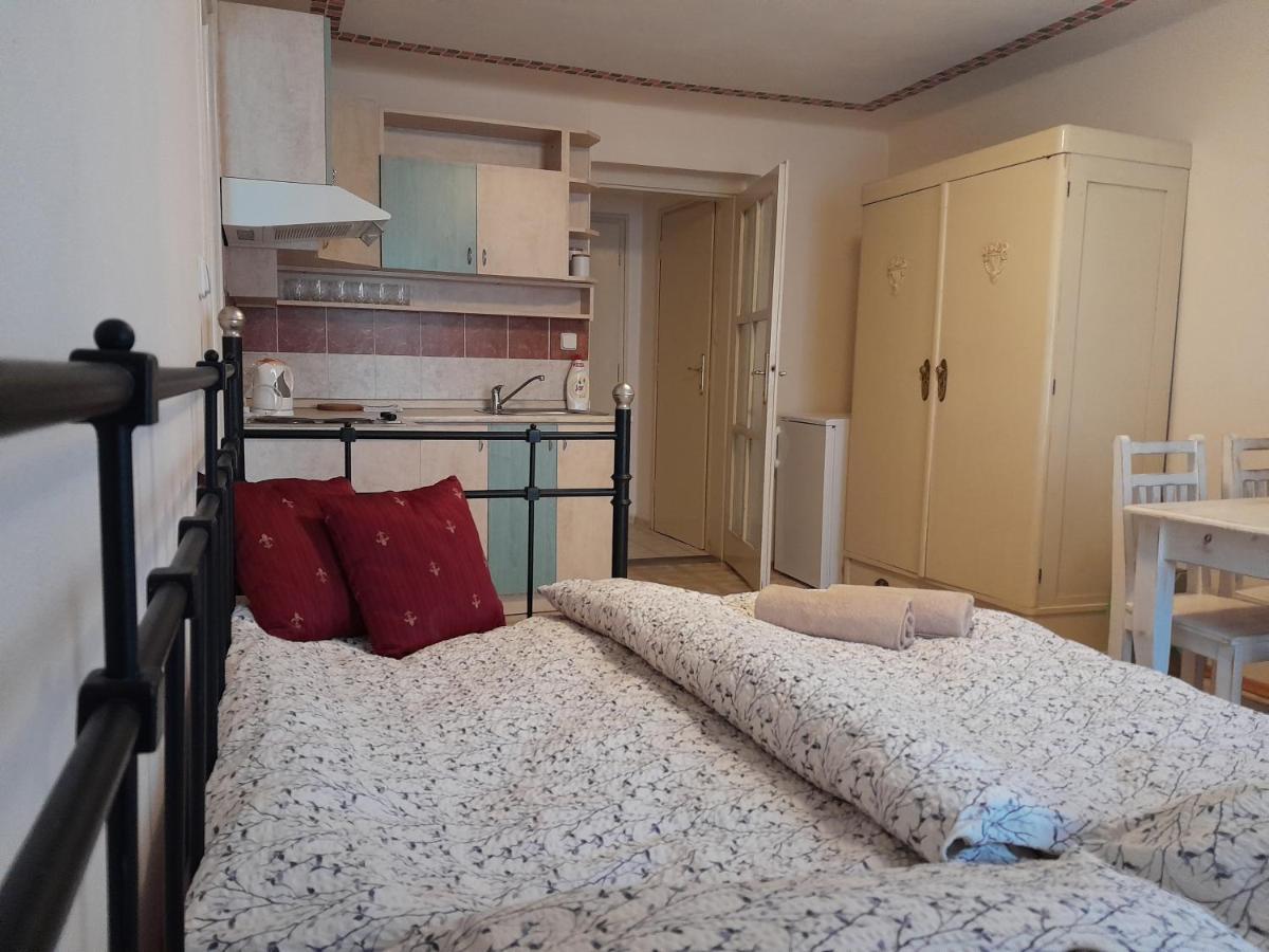 Apartments Kajovska 63 Чески-Крумлов Экстерьер фото